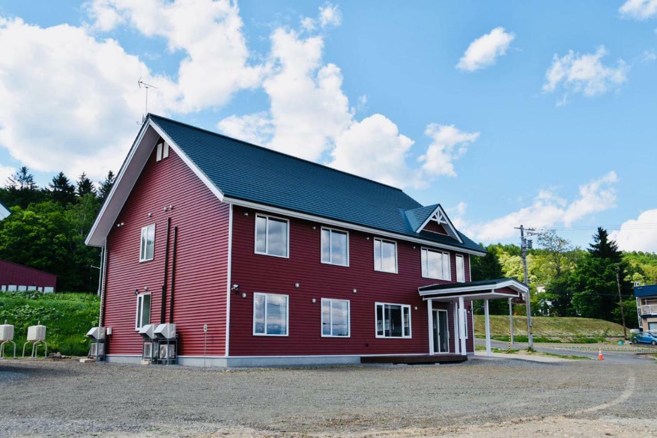 Hotel Hanafuji Inn Furano Exterior photo